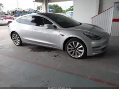 5YJ3E1EA5JF172565 2018 TESLA MODEL 3