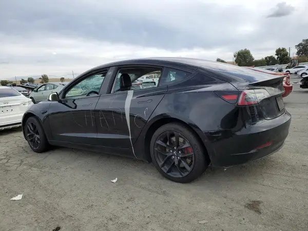 5YJ3E1EA5JF172663 2018 TESLA MODEL 3 - Image 2
