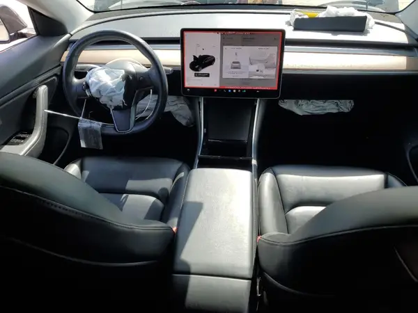 5YJ3E1EA5JF172713 2018 TESLA MODEL 3 - Image 8