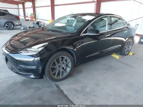 5YJ3E1EA5JF173411 2018 TESLA MODEL 3 - Image 2