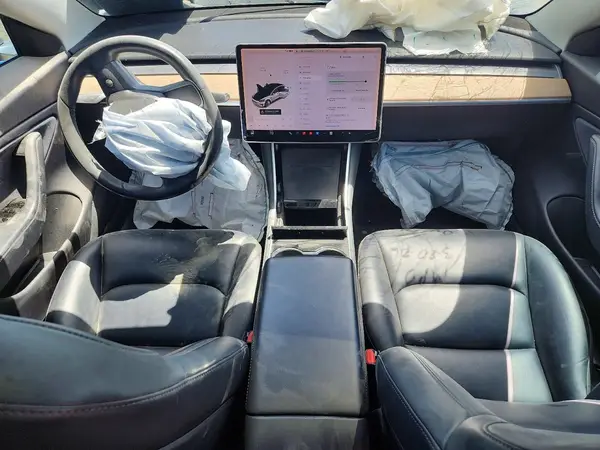 5YJ3E1EA5JF176325 2018 TESLA MODEL 3 - Image 8