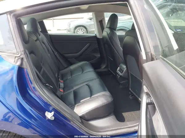 5YJ3E1EA5KF190453 2019 TESLA MODEL 3 - Image 8