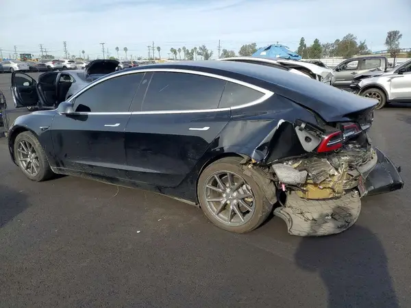 5YJ3E1EA5KF296689 2019 TESLA MODEL 3 - Image 2