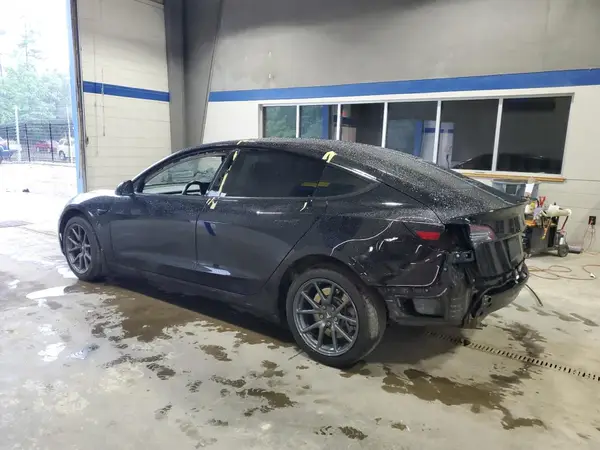 5YJ3E1EA5KF297650 2019 TESLA MODEL 3 - Image 2