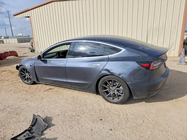 5YJ3E1EA5KF298376 2019 TESLA MODEL 3 - Image 2