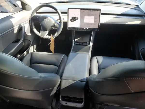 5YJ3E1EA5KF300319 2019 TESLA MODEL 3 - Image 8