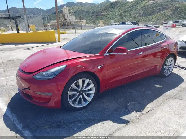 5YJ3E1EA5KF301129 2019 TESLA MODEL 3 - Image 2