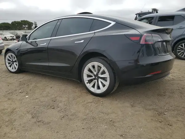 5YJ3E1EA5KF302278 2019 TESLA MODEL 3 - Image 2
