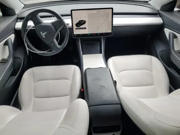 5YJ3E1EA5KF302278 2019 TESLA MODEL 3 - Image 8