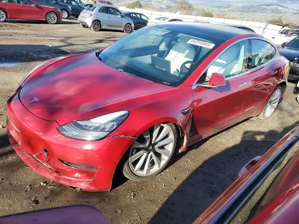 5YJ3E1EA5KF302457 2019 TESLA MODEL 3 - Image 1