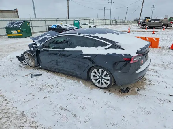 5YJ3E1EA5KF302538 2019 TESLA MODEL 3 - Image 2