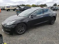5YJ3E1EA5KF304399 2019 TESLA MODEL 3