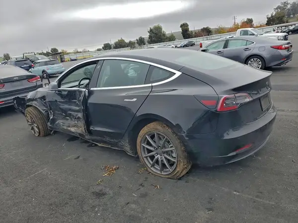 5YJ3E1EA5KF305021 2019 TESLA MODEL 3 - Image 2