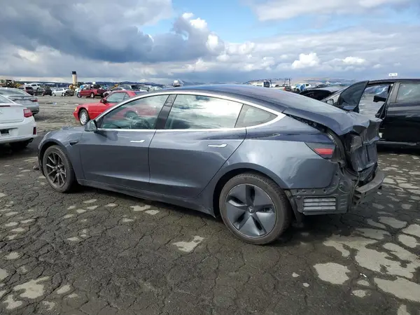 5YJ3E1EA5KF307433 2019 TESLA MODEL 3 - Image 2