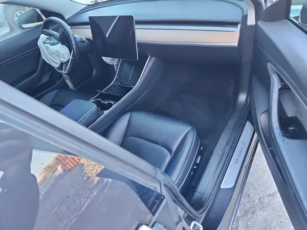 5YJ3E1EA5KF308095 2019 TESLA MODEL 3 - Image 8