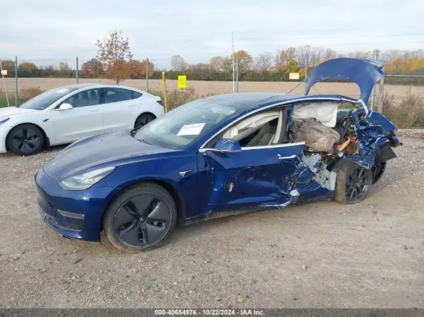 5YJ3E1EA5KF309313 2019 TESLA MODEL 3 - Image 2