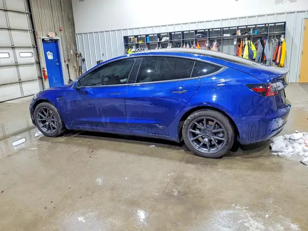5YJ3E1EA5KF312440 2019 TESLA MODEL 3 - Image 2