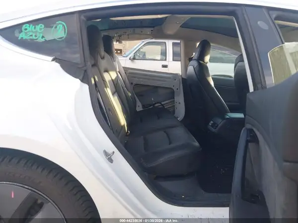 5YJ3E1EA5KF313992 2019 TESLA MODEL 3 - Image 8