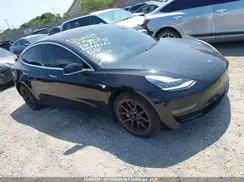 5YJ3E1EA5KF321493 2019 TESLA MODEL 3