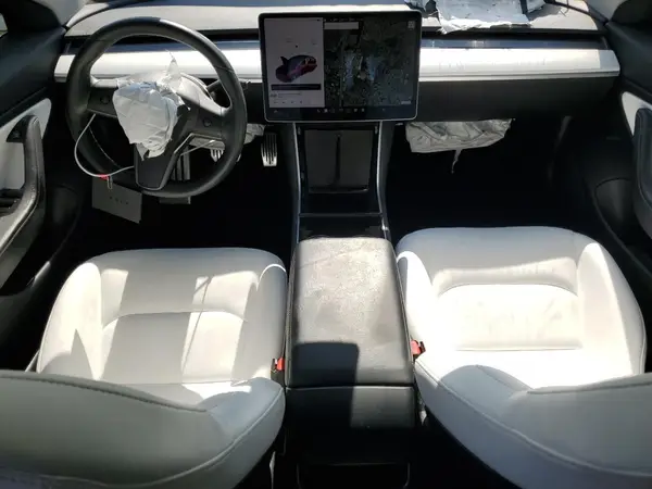 5YJ3E1EA5KF322790 2019 TESLA MODEL 3 - Image 8