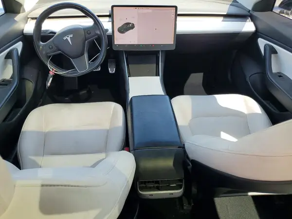 5YJ3E1EA5KF323647 2019 TESLA MODEL 3 - Image 8