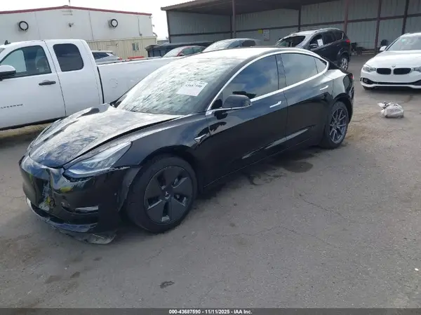 5YJ3E1EA5KF323938 2019 TESLA MODEL 3 - Image 2