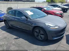 5YJ3E1EA5KF325480 2019 TESLA MODEL 3