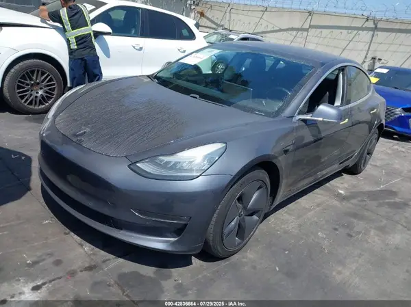 5YJ3E1EA5KF325480 2019 TESLA MODEL 3 - Image 2