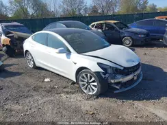 5YJ3E1EA5KF328895 2019 TESLA MODEL 3