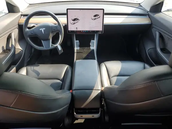 5YJ3E1EA5KF332994 2019 TESLA MODEL 3 - Image 8