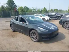 5YJ3E1EA5KF362013 2019 TESLA MODEL 3