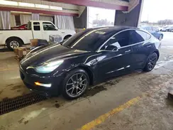 5YJ3E1EA5KF394668 2019 TESLA MODEL 3