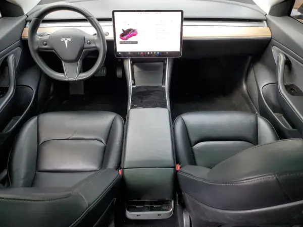 5YJ3E1EA5KF394668 2019 TESLA MODEL 3 - Image 8