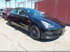 5YJ3E1EA5KF395822 2019 TESLA MODEL 3