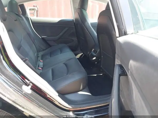 5YJ3E1EA5KF395822 2019 TESLA MODEL 3 - Image 8