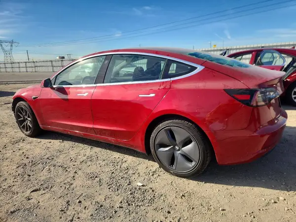 5YJ3E1EA5KF396565 2019 TESLA MODEL 3 - Image 2