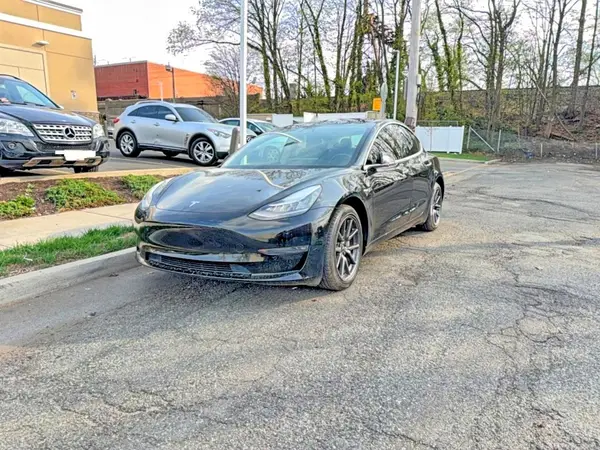 5YJ3E1EA5KF398512 2019 TESLA MODEL 3 - Image 2