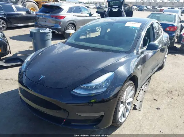 5YJ3E1EA5KF399076 2019 TESLA MODEL 3 - Image 2