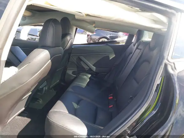 5YJ3E1EA5KF399076 2019 TESLA MODEL 3 - Image 8