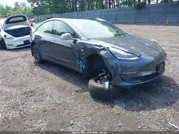 5YJ3E1EA5KF400131 2019 TESLA MODEL 3 - Image 1