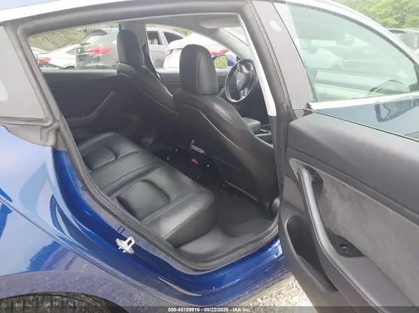 5YJ3E1EA5KF400873 2019 TESLA MODEL 3 - Image 8