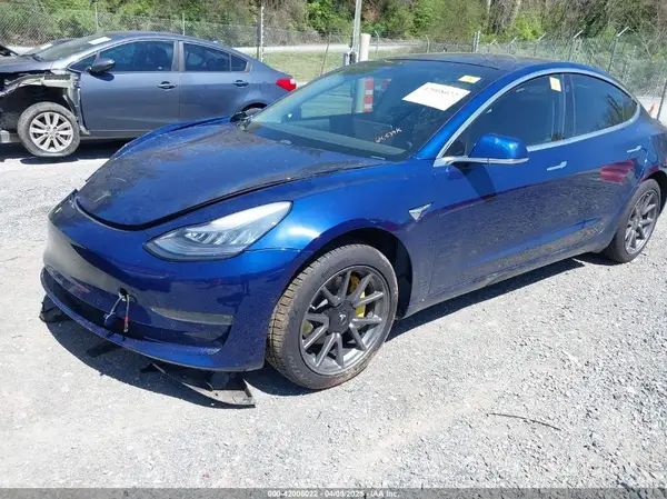 5YJ3E1EA5KF400906 2019 TESLA MODEL 3 - Image 2