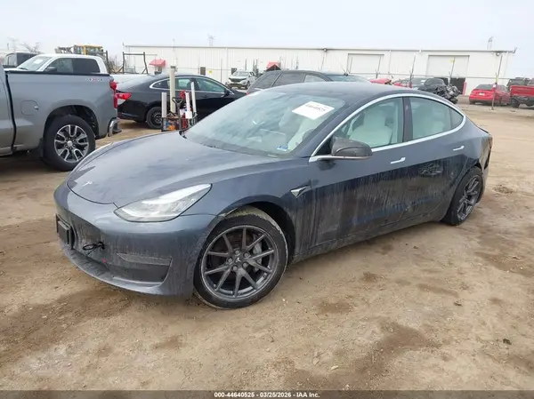 5YJ3E1EA5KF402753 2019 TESLA MODEL 3 - Image 2