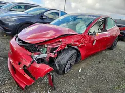 5YJ3E1EA5KF402767 2019 TESLA MODEL 3