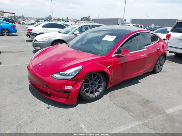 5YJ3E1EA5KF402784 2019 TESLA MODEL 3 - Image 2