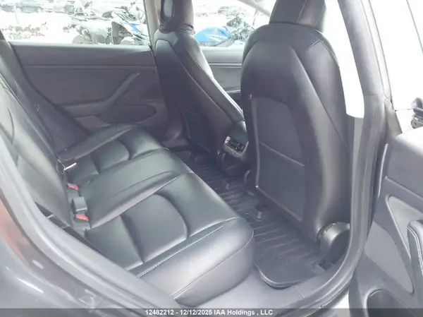 5YJ3E1EA5KF403238 2019 TESLA MODEL 3 - Image 8