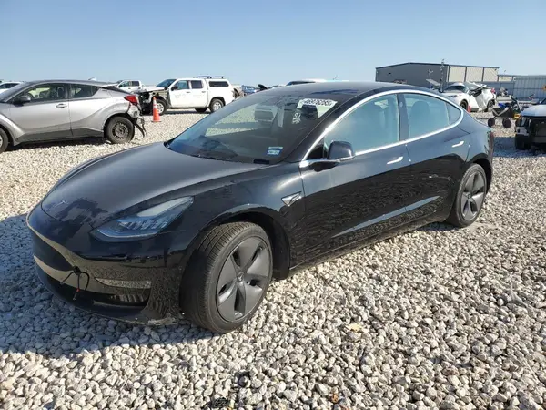 5YJ3E1EA5KF409881 2019 TESLA MODEL 3 - Image 1