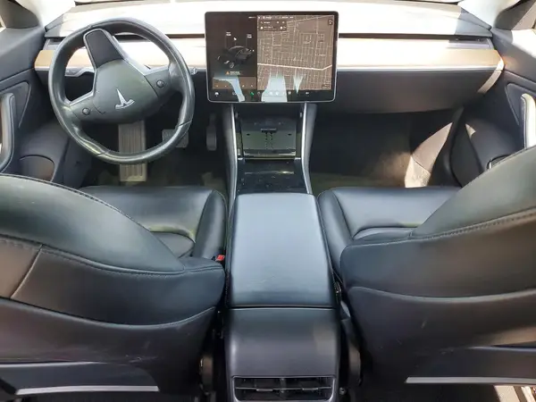 5YJ3E1EA5KF410240 2019 TESLA MODEL 3 - Image 8