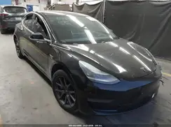5YJ3E1EA5KF410805 2019 TESLA MODEL 3