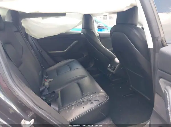5YJ3E1EA5KF410898 2019 TESLA MODEL 3 - Image 8